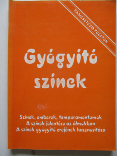 Aranyi L�szl�n� - Gy�gy�t� Sz�nek