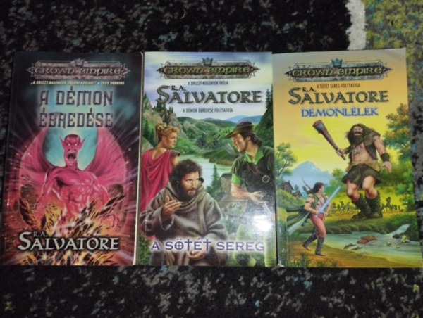 R. A. Salvatore - 3 ktet Dmon bredse, Dmonllek, A Stt sereg