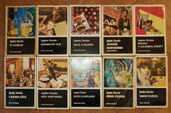 Agatha Christie - 10 krimi Agatha Christie-tl: Macska a galambok kztt, Gyilkossg Mezopotmiban, Hall a Nluson, Paddington 16.50, t kismalac, Rejtly az Antillkon, Bbjos gyilkosok, Nylt krtykkal, A Bertram szll