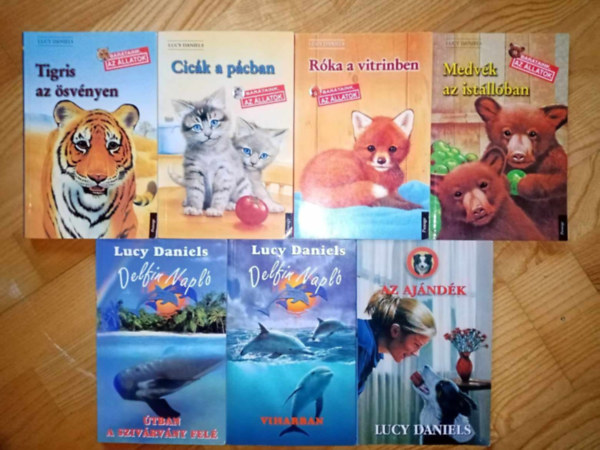 Lucy Daniels - Lucy Daniels ifjúsúgi könyvcsomag (7db) Tigris az ösvényen / Medvék az istállóban / Róka a vitrinben / Cicák a pácban / Útban a szivárvány felé / Viharban / Az ajándék