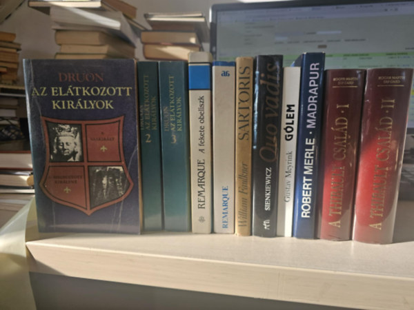 Robert Merle, Gustav Meyrink, Sienkiewicz Henryk, William Faulkner, Erich Maria Remarque, Maurice Druon R. Martin du Gard - 8db regny, 11 ktetben, KNYVMENT AJNLAT: A Thibault csald I-II+ Madrapur+ Glem+ Quo Vadis+ Sartoris+ A diadalv rnykban+ A fekete obeliszk+ Az eltkozott kirlyok I-III.