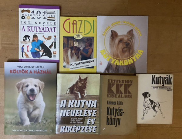 Dr. B�r� Andor-Gy�ri J�nos, Kelemen Attila, B�lint Katalin szerk., B�v�r Zsebk�nyvek, Szin�k J�nos-Veress Istv�n Victoria Stilwell - 6 db k�nyv a kutya nevel�s�r�l �s gondoz�s�r�l + 1 db aj�nd�k B�v�r Zsebk�nyv - K�ly�k a h�zn�l, Kutyakonyha, A kutya nevel�se.., Kuty�sk�nyv, Kutyakozmetika, �gy neveld a kuty�dat, Kuty�k