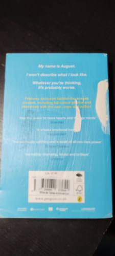 R.J. Palacio - Wonder