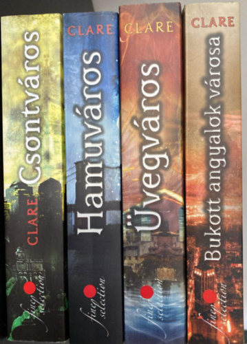 Cassandra Clare - A v�gzet erekly�i I-IV. ( Csontv�ros + Hamuv�ros + �vegv�ros + Bukott angyalok v�rosa)