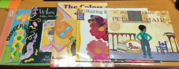 Jamie Lee Curtis, Laura Cornell , Ehlert, Lois, Nick Sharratt Karen Katz (illus.), Ezra Jack Keats (illu.) - 5 db mesefzet: My Mom and Dad Make Me Laugh; Peter's Chair; The Colors of Us; Waiting for Wings; When I was Little