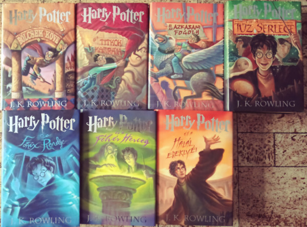 J. K. Rowling - Harry Potter �s a Hal�l erekly�i 1.-7. ( 7 k�tet  )